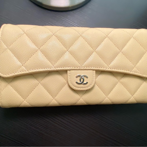 Chanel classic long flap wallet. New in box! - Picture 4 of 17